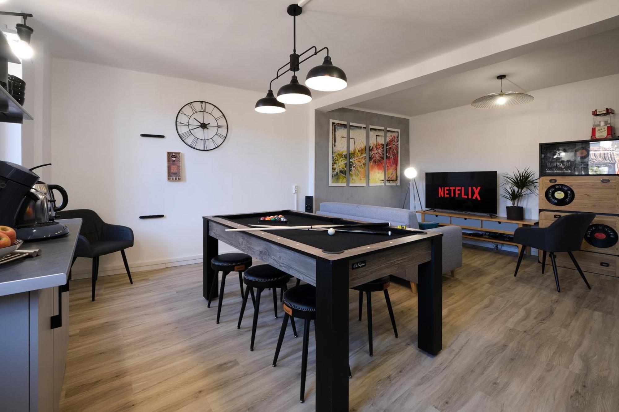 Magnifique*T4*Centre Ville*Wifi*Billard*Netflix* Limoux Buitenkant foto
